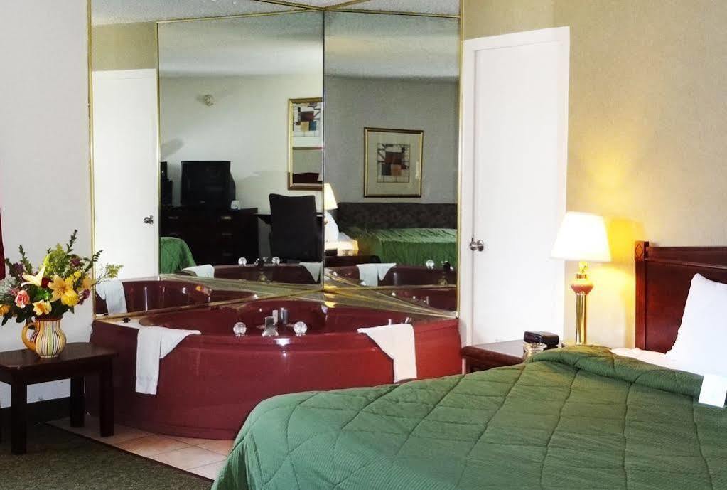 Comfort Inn & Suites Pittsburgh Gibsonia Exterior foto